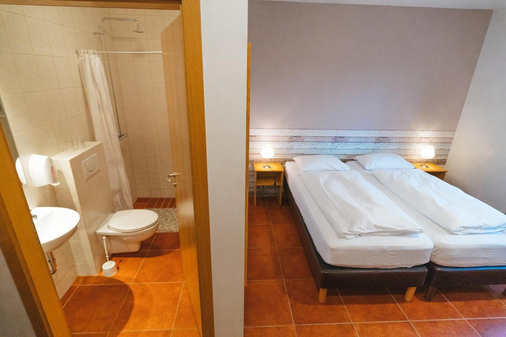 Alfheimar Hotel Боргафьордур Ейстри Екстериор снимка