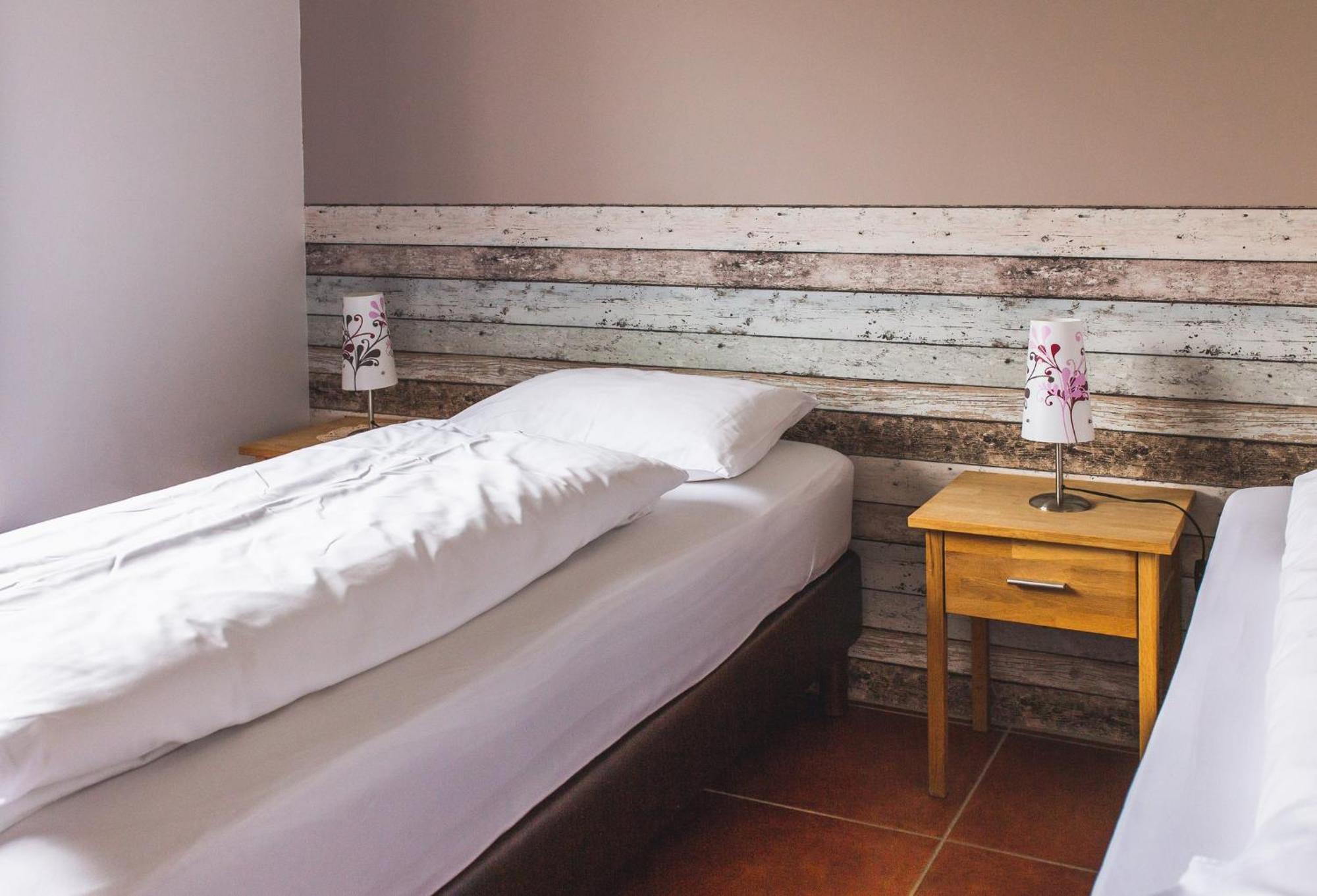 Alfheimar Hotel Боргафьордур Ейстри Екстериор снимка
