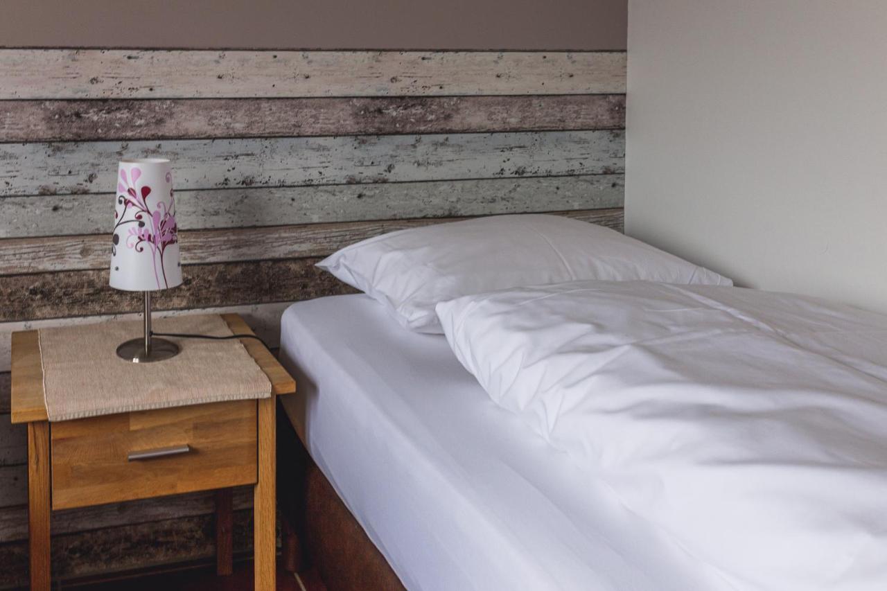 Alfheimar Hotel Боргафьордур Ейстри Екстериор снимка